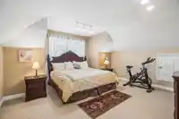 8536 142A STREET - thumbnail 22