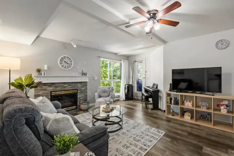 202 14980 101A AVENUE - photo 1 of 36