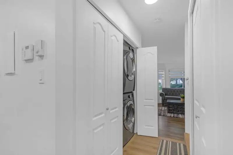 138 7321 140 STREET - photo 3 of 18