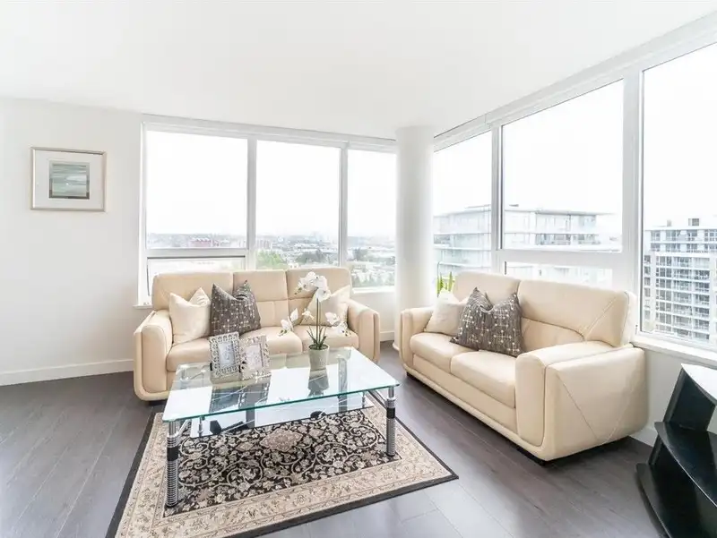 1806 8833 HAZELBRIDGE WAY - photo 3 of 6