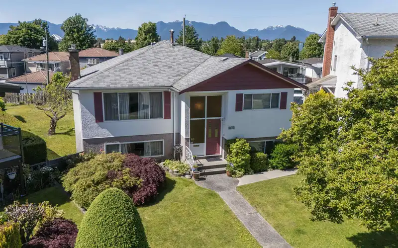 3325 WINLAW PLACE - photo 2 of 34