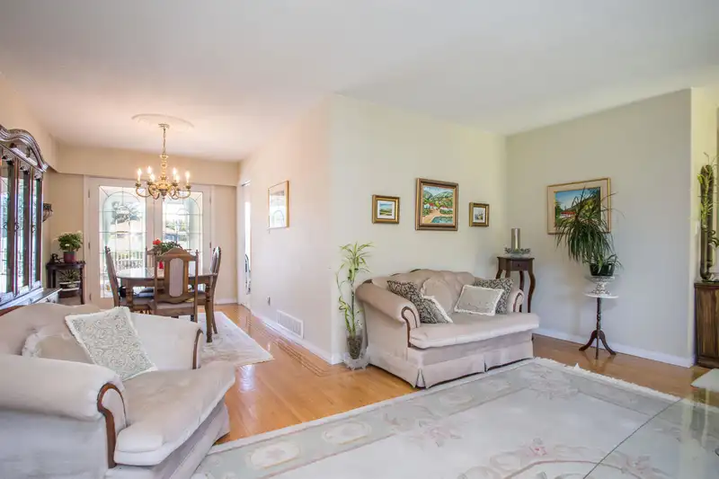 3325 WINLAW PLACE - photo 4 of 34