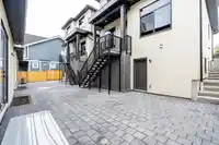 1 5953 WINCH STREET - thumbnail 6