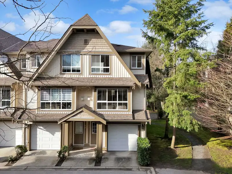17 12738 66 AVENUE - photo 1 of 25