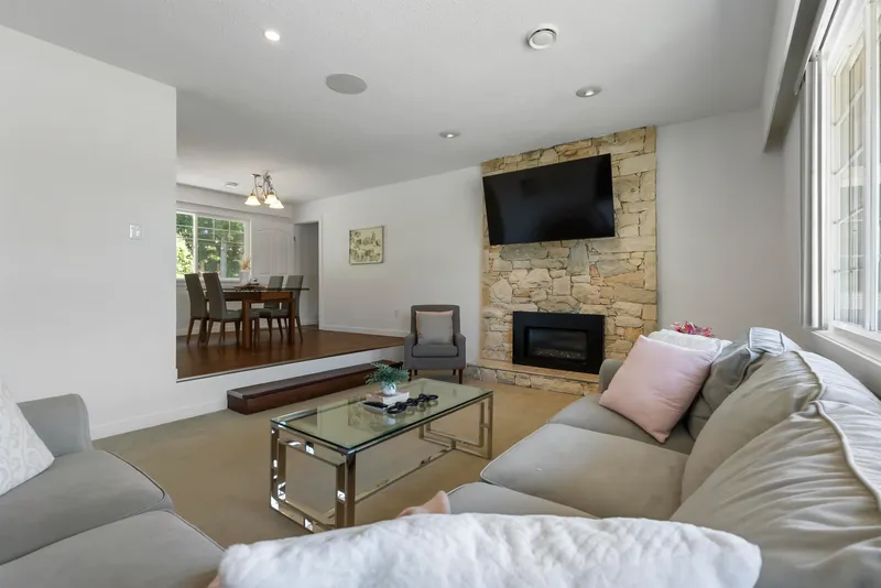 5564 238 STREET - photo 4 of 25