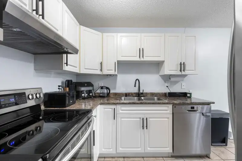 13 46260 HARFORD STREET - photo 3 of 25