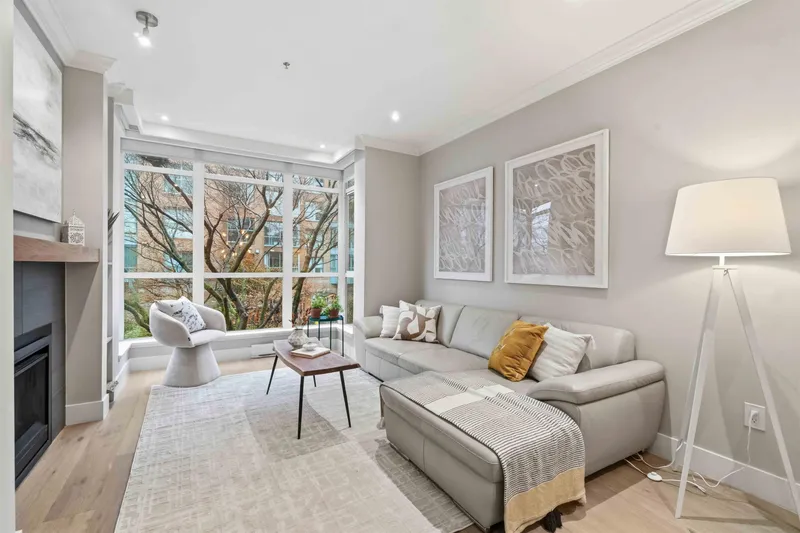 1268 QUEBEC STREET - photo 1 of 25