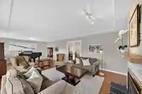 812 GROVER AVENUE - thumbnail 3