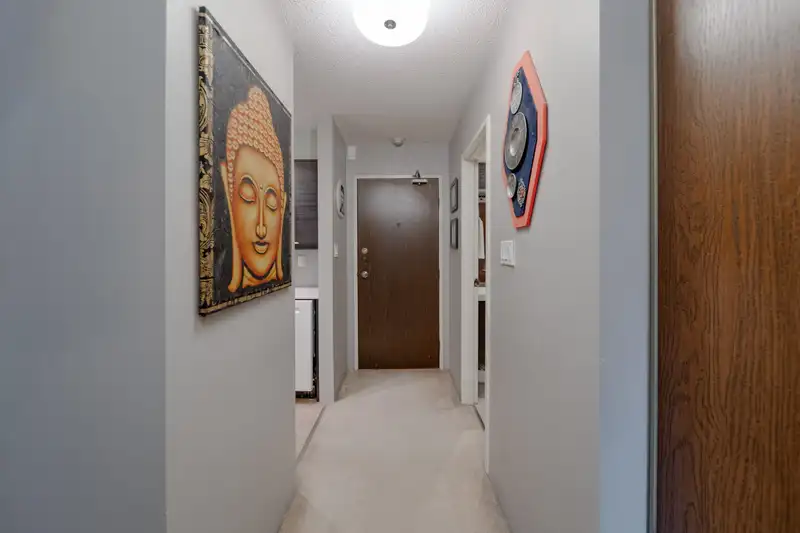 108 2450 CORNWALL AVENUE - photo 4 of 12