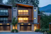 18 2077 GARIBALDI WAY - thumbnail 1