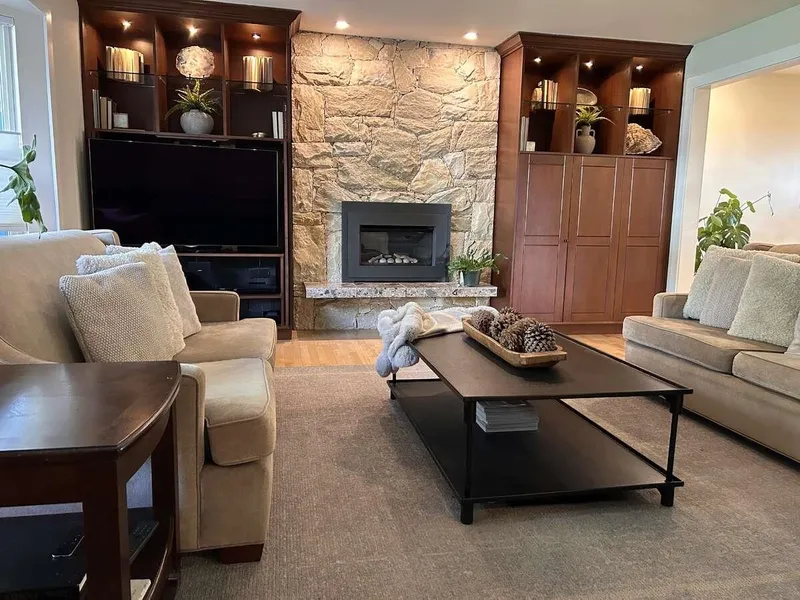 2685 BYRON ROAD - photo 3 of 25