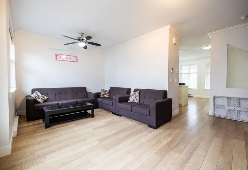 7 6350 142 STREET - photo 3 of 23