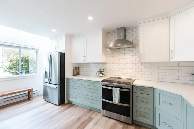 102 13843 100 AVENUE - photo 2 of 30