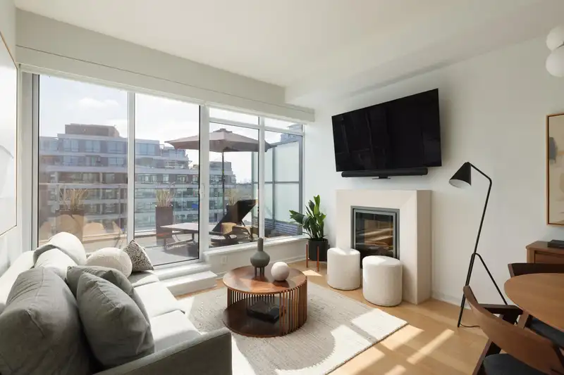 1103 1661 ONTARIO STREET - photo 2 of 39