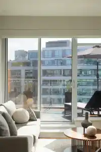 1103 1661 ONTARIO STREET - thumbnail 4