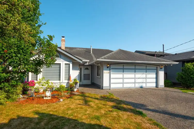 5358 WESTMINSTER AVENUE - photo 1 of 40