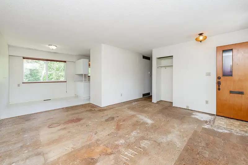 461 CUMBERLAND STREET - photo 4 of 25