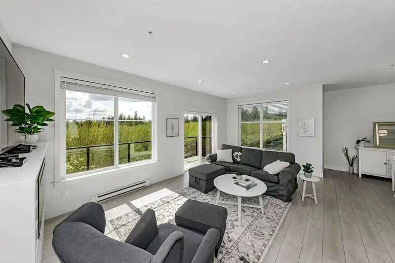 28 21150 76A AVENUE - photo 4 of 10
