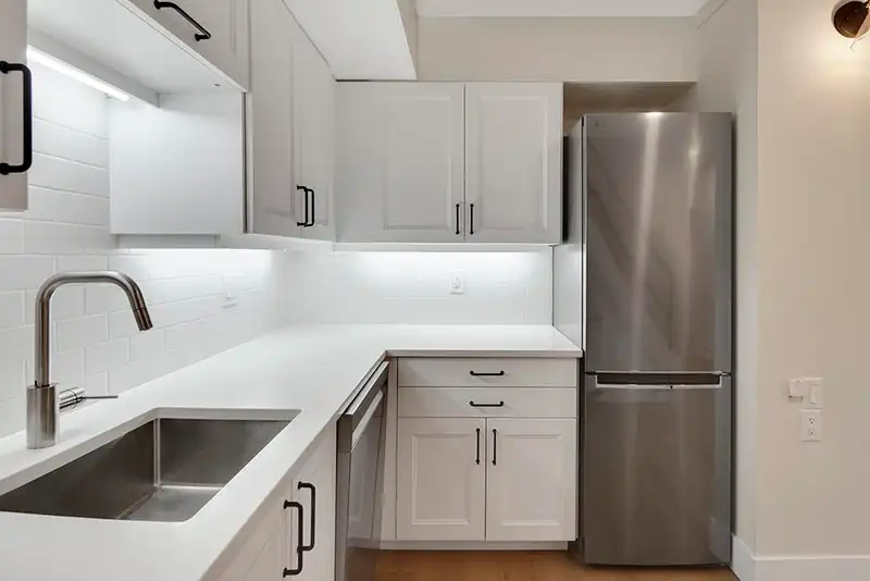 16 870 W 7TH AVENUE - photo 3 of 26