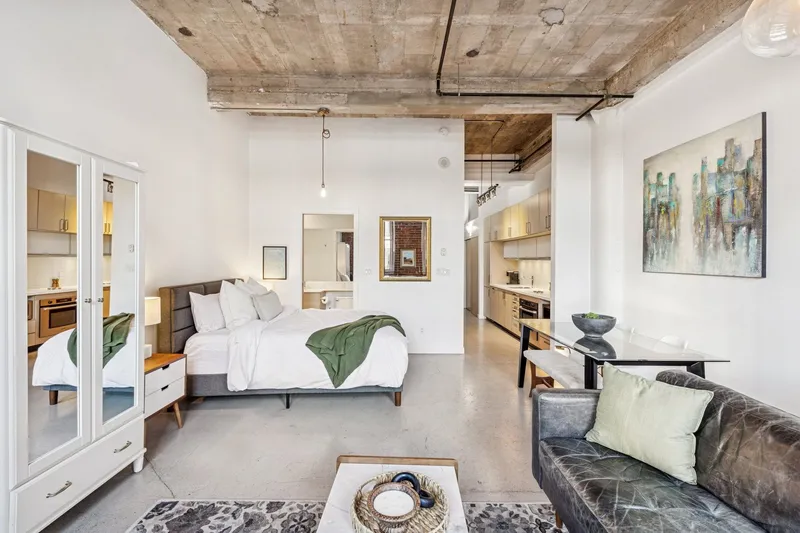 206 546 BEATTY STREET - photo 4 of 25