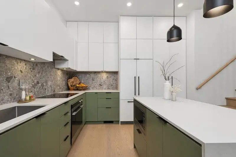 11 E 19TH AVENUE - photo 4 of 40