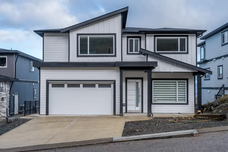 51097 FARMERS WAY - photo 1 of 25