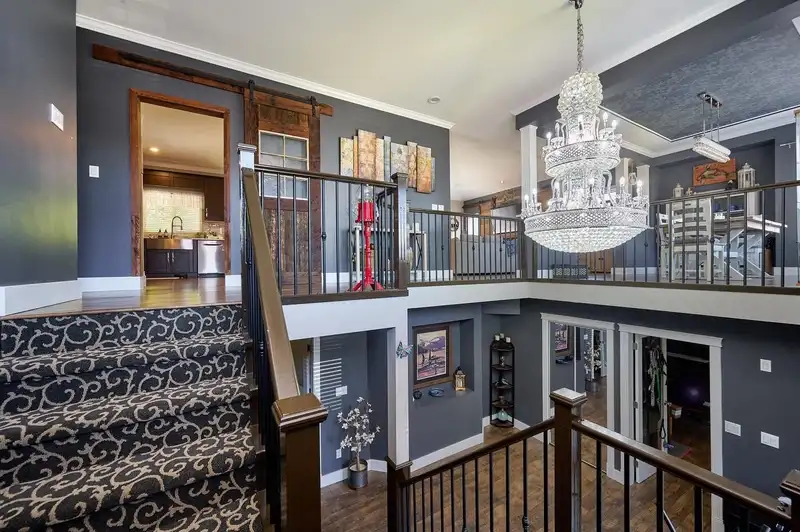 21120 STONEHOUSE AVENUE - photo 4 of 33