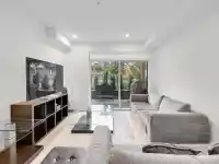134 2635 KING GEORGE BOULEVARD - thumbnail 1