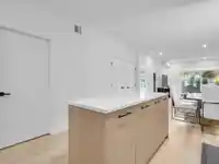 134 2635 KING GEORGE BOULEVARD - thumbnail 13