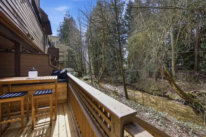 3321 MOUNTAIN HIGHWAY - photo 1 of 36