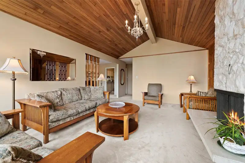 3563 SYKES ROAD - photo 4 of 31