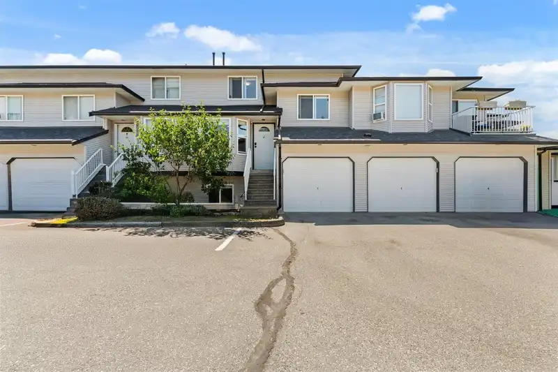 67 34332 MACLURE ROAD - photo 1 of 36