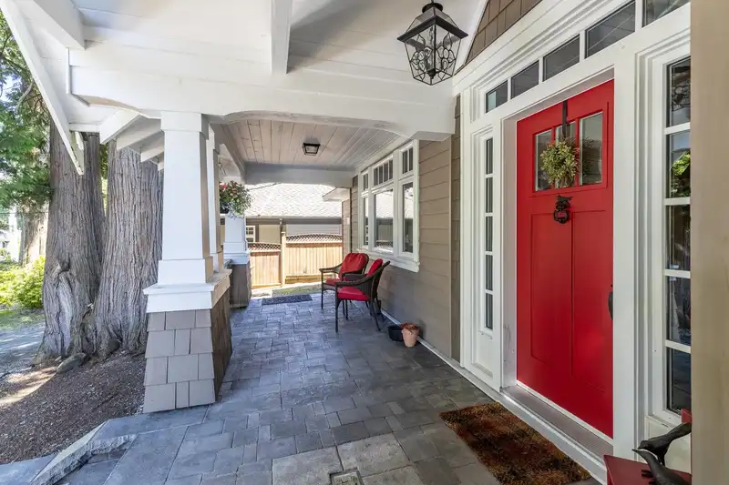 12522 26A AVENUE - photo 3 of 40