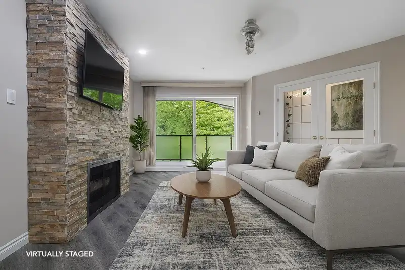 320 7139 18TH AVENUE - photo 4 of 34