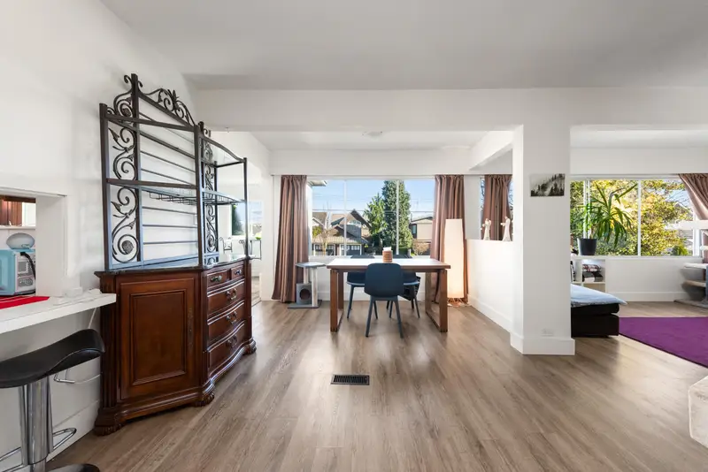 1657 BEACH GROVE ROAD - photo 4 of 25