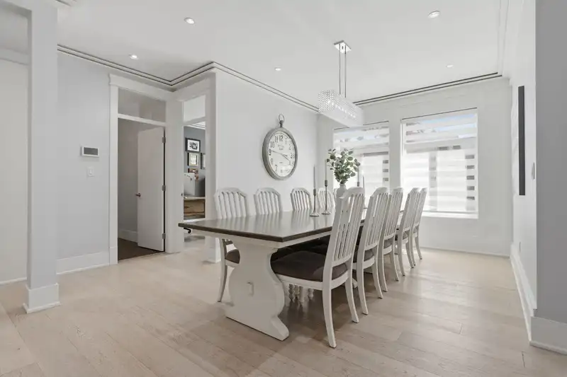 9098 NORUM ROAD - photo 4 of 40