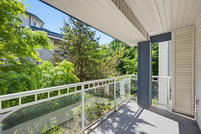 202 8115 121A STREET - photo 2 of 26