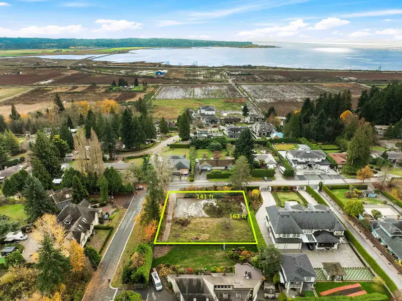 12793 54 AVENUE - photo 2 of 16