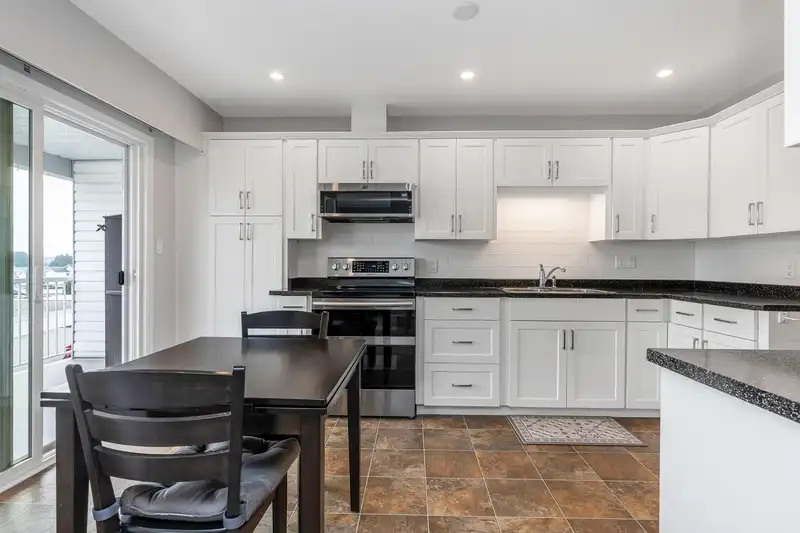128 32691 GARIBALDI DRIVE - photo 1 of 32