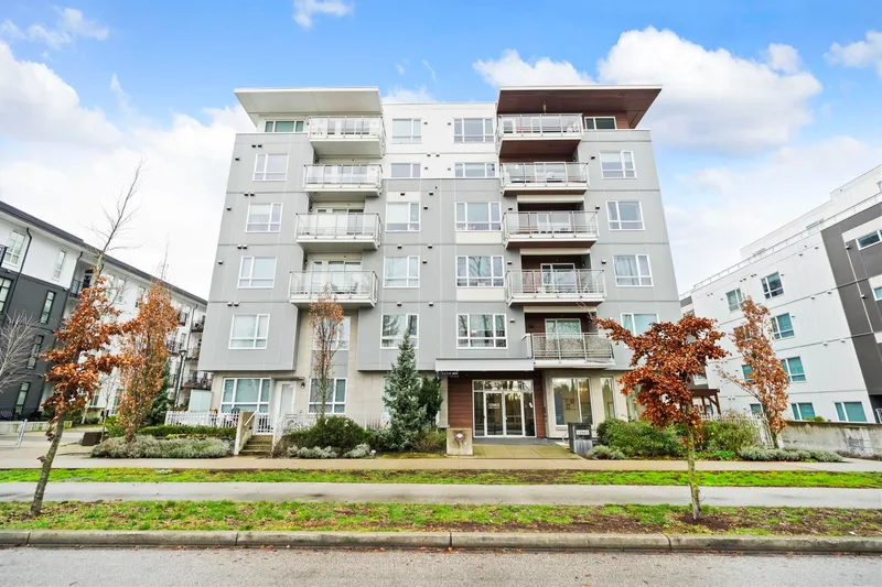 623 13963 105 BOULEVARD - photo 1 of 15