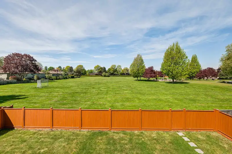 8511 SIERPINA DRIVE - photo 4 of 40