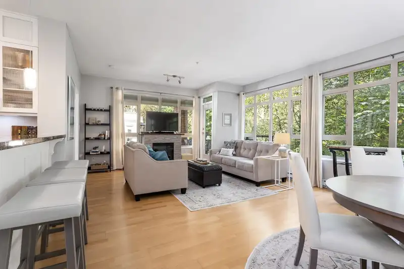 304 200 CAPILANO ROAD - photo 4 of 34