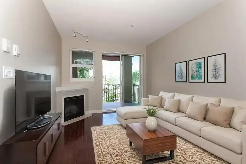 302 10237 133 STREET - photo 1 of 13
