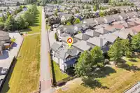 6925 196 STREET - thumbnail 2
