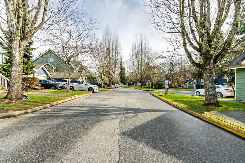 210 7838 120A STREET - photo 2 of 36
