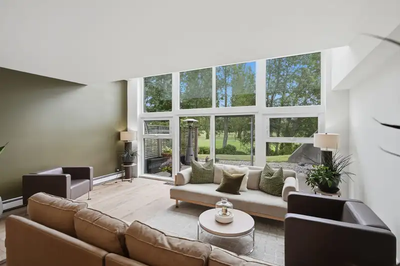 101 1350 VIEW CRESCENT - photo 1 of 40