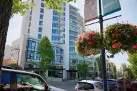 208 1342 JOHNSTON ROAD - thumbnail 25