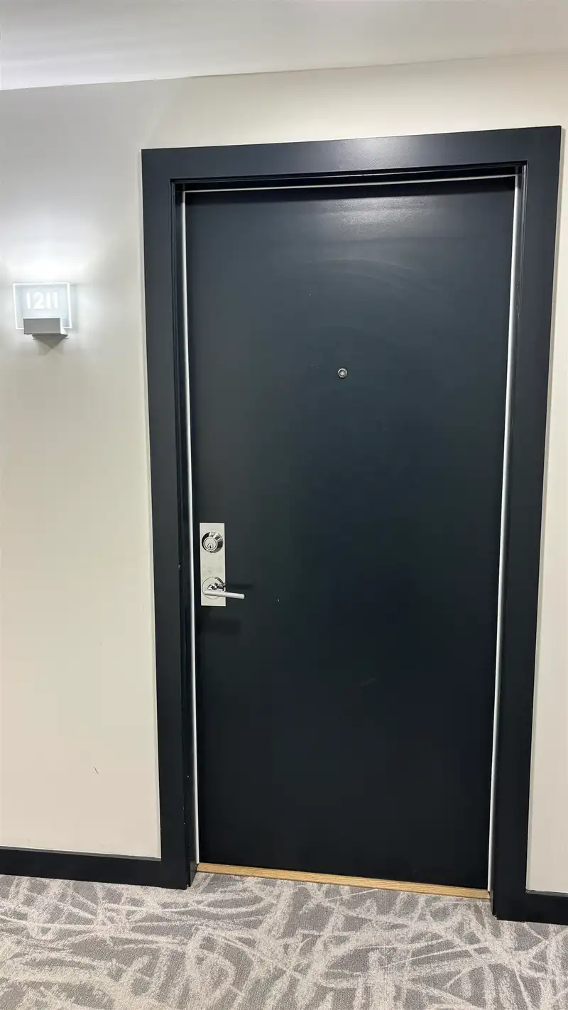 1211 13438 CENTRAL AVENUE - photo 2 of 22