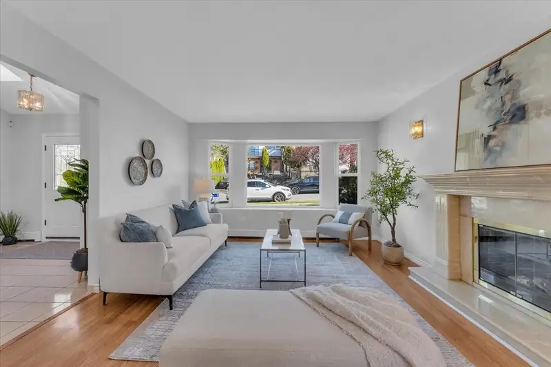 770 E 61ST AVENUE - photo 4 of 38