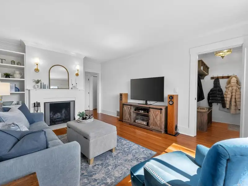 2281 E 7TH AVENUE - photo 3 of 40
